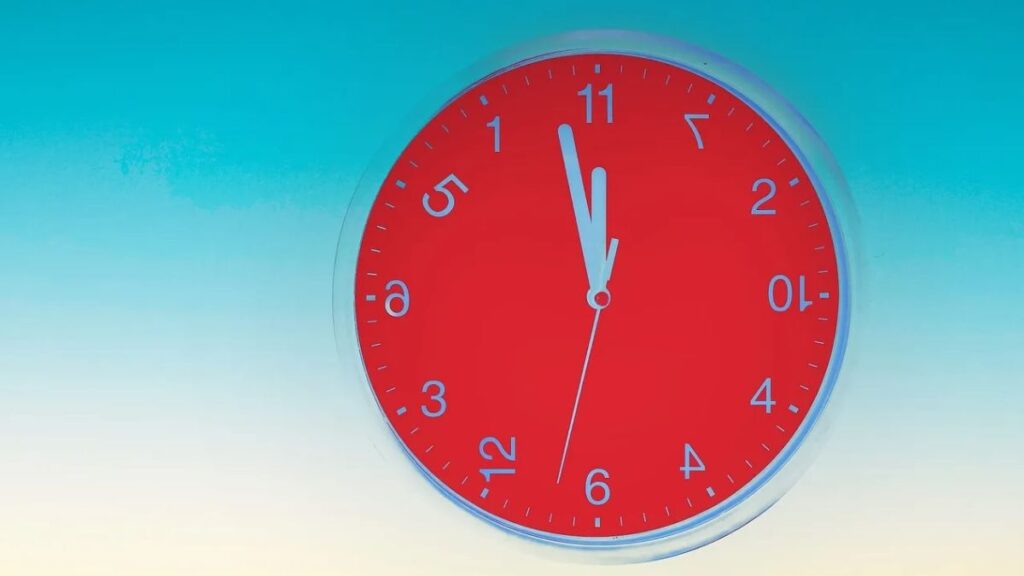 for flow and adaptiveness in software development time box the work not batches such as sprints